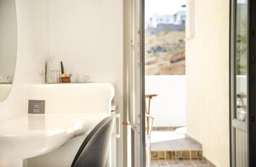 Akrotiri Apartment | Villa Galinia