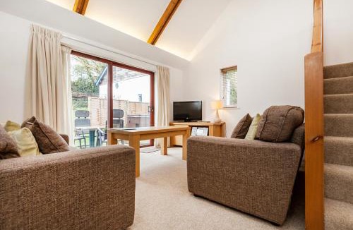 Carnon Downs House | Villa Gallery