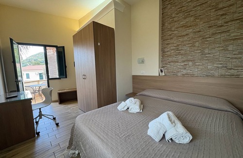 Gasponi Bed & Breakfast | Villa Garden