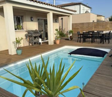 Garons House | Villa Gina