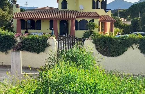 Solanas Villa | VILLA GIOIA FRONT BEACH sea view