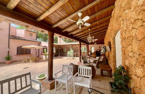 Salemi Villa | Villa Goffrey
