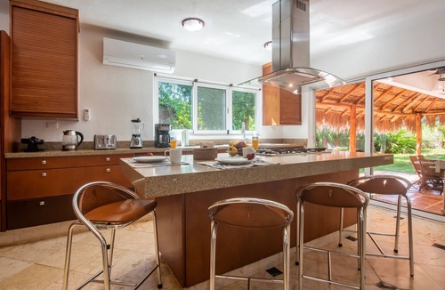 Playacar Villa | Villa Golf Beach FREE Daily Maid Service & Private Pool & BBQ