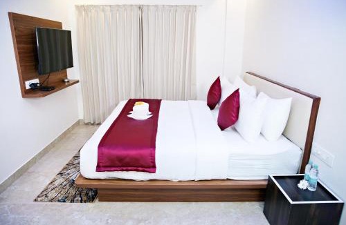 Devanahalli Hotel | Villa Grand Hotel Near Kempegowda International Airport