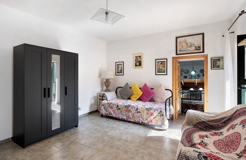 Tramonti House | "Villa Grimaldi 1" in the Heart of the Amalfi Coast with Private Terrace & Garden