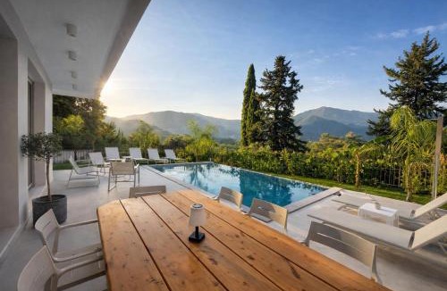 Kato Korakiana Villa | Villa Harmony Luxury Resort