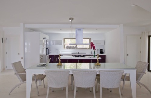 Kalkan Villa | Villa has uninterrupted sea views over the Bay of Kalkan.