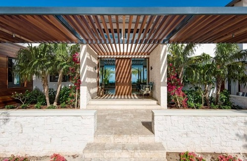 Leeward Settlement Villa | Villa Hawksbill - Located in Tropical Grace Bay with Private Pool