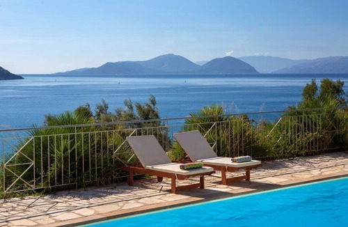 Pondi Villa | Villa Helena