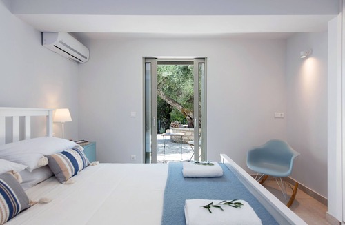 Kassiopi Villa | Villa Helonaki