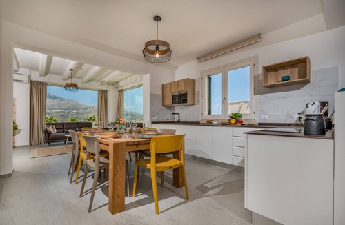 Castellammare del Golfo Villa | Villa Hemèra – Elegance and Relaxation in Castellammare del Golfo