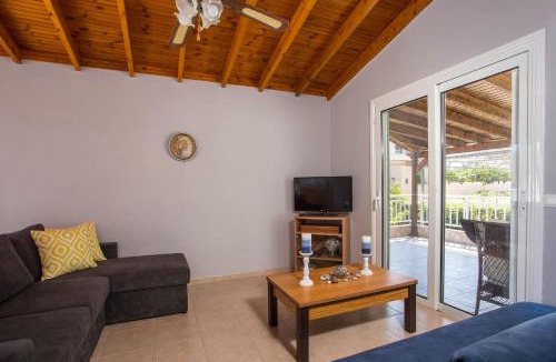 Kremasti Apartment | Villa Hercules