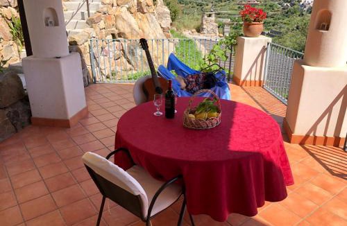 Monte Gallina Apartment | Villa Hermes Case Vacanza