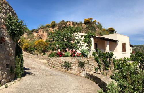 Monte Gallina Apartment | Villa Hermes Case Vacanza