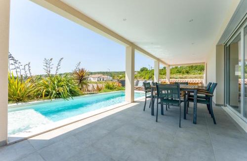 Goudargues Villa | Villa Hestia