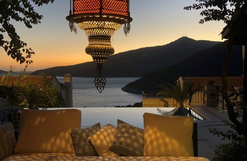 Kalkan Villa | Villa High House