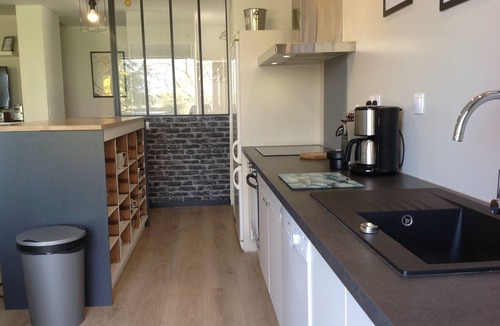 Dormans Cottage | Villa Hortensia half-timbered house, park, quiet, WIFI, wide open spaces