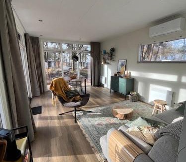 Windesheim Ski Chalet | Villa Hutspot