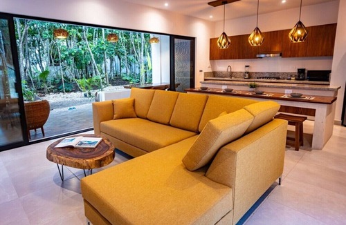 Buenavista Villa | Villa Ichkabal Pool, AC, Beach club by Aqua Viva