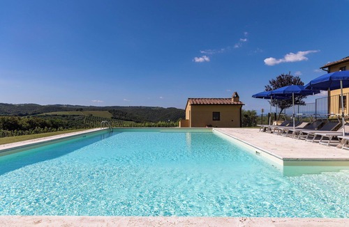 San Gimignano Villa | Villa Il Caggio - Villa with pool near san Gimignano in Tuscany