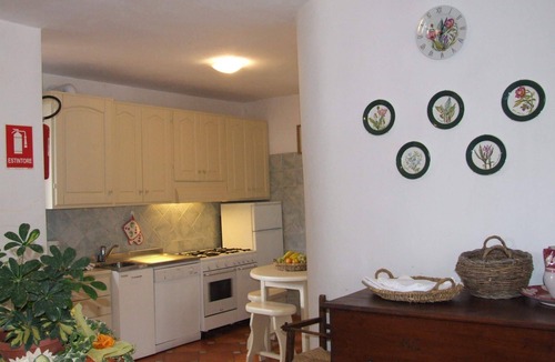 Val Canina Villa | Villa il Castagno - Three Bedroom Villa, Sleeps 11