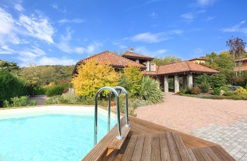 Cissano Villa | Villa Il Grotto