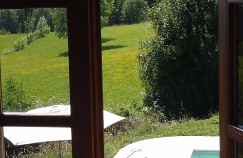 Casola in Lunigiana Villa | Villa in 2 Acres: Large Heated Private Pool; 360 deg. Stunning Views; Free WIFI