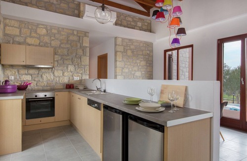 Kirianna Villa | Villa in Arkadi with Pool near the Sea