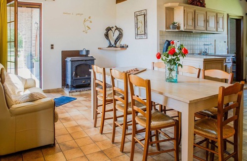 Bievre Villa | Villa in Biטvre with garden