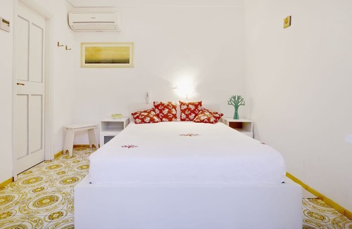 Licola Villa | Villa in Capri with 7 bedrooms sleeps 14