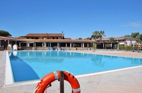 Marina di Cecina Apartment | Villa in Cecina Mare near Sandy Beaches