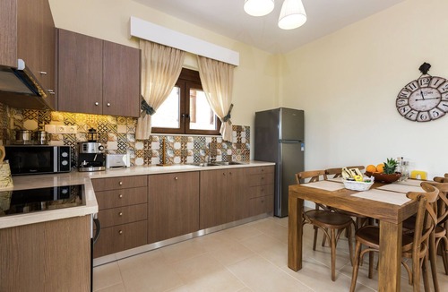Skouloufia Villa | Villa in Crete with Private Pool & Mountain Views