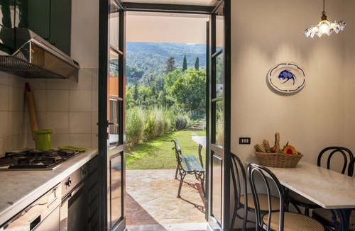 Bagno-Sprizze Villa | Villa in Literno with 4 bedrooms sleeps 10