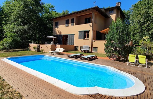 Lucca Villa | Villa in Lucca with 4 bedrooms sleeps 8