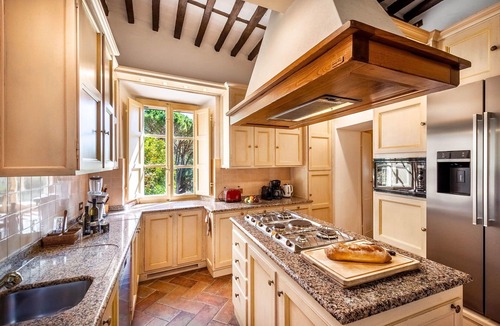 Villabuona Villa | Villa in Querce with 4 bedrooms sleeps 8