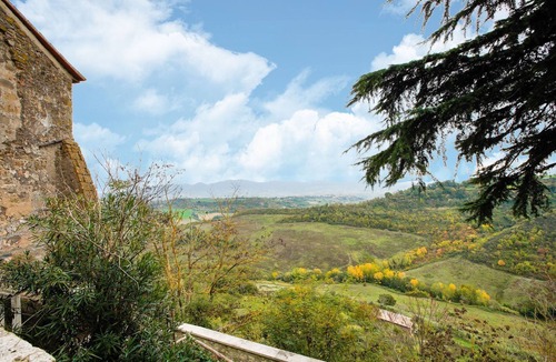 Castiglione in Teverina Villa | Villa in Rome with Pool & Stunning Views