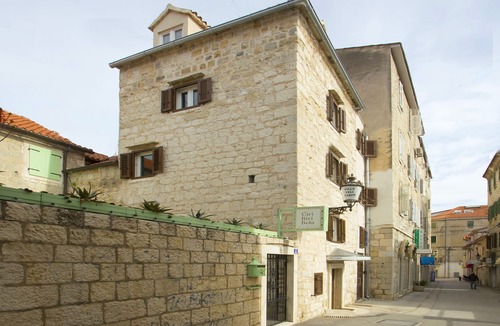 Split House | villa in Split old town, near Diocletian palace and promenade, villa Veli Varos