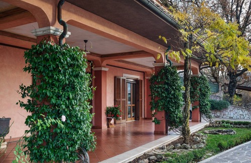 Tagliacozzo Villa | Villa in Tagliacozzo with Pool and Nature