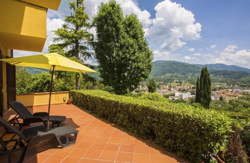 Lucca Villa | Villa/Independent home in Lucca with 4 bedrooms sleeps 8