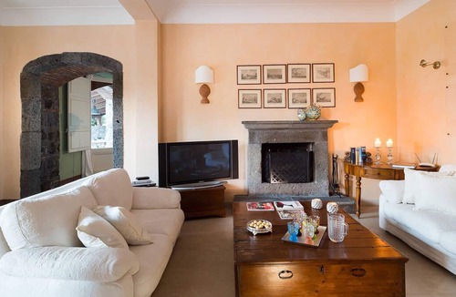 Milo Villa | Villa Inessa - 12 Guests