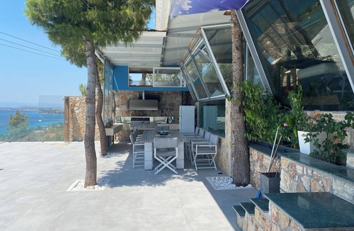 Loutropyrgos Villa | Villa Infinity