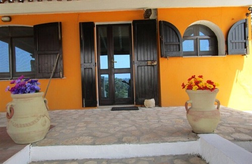 Quartu Sant'Elena Cabin | Villa Ingeborg King Room