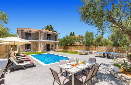 Ano Vasilikos Villa | Villa Ionio Zafeiris by Villa Plus