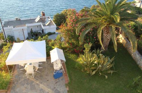 Plaka Apartment | Villa Irini