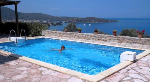 Melissopetra Villa | Villa Irini