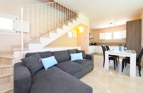 Solarolo Villa | Villa Iris a Manerba del Garda By Bookinggardalake