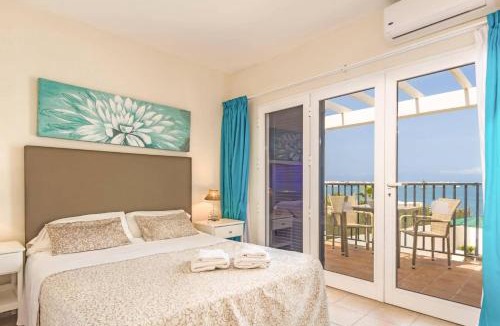 Corralejo Villa | Villa Isabella by Villa Plus