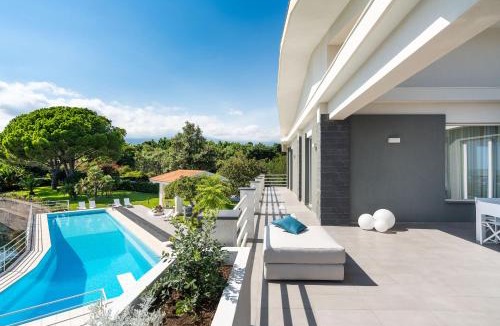 Stazzo Villa | Villa Isabella
