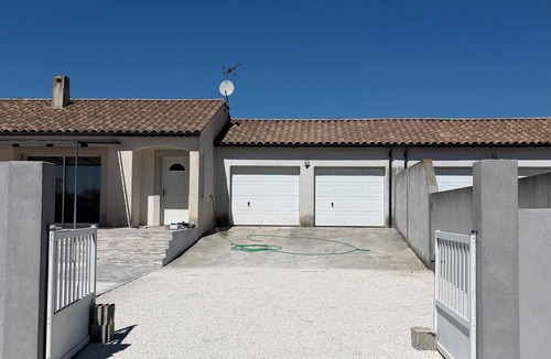 Istres House | VILLA ISAURE