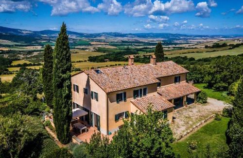 Chianciano Terme Villa | Villa Beltramonto by MMega